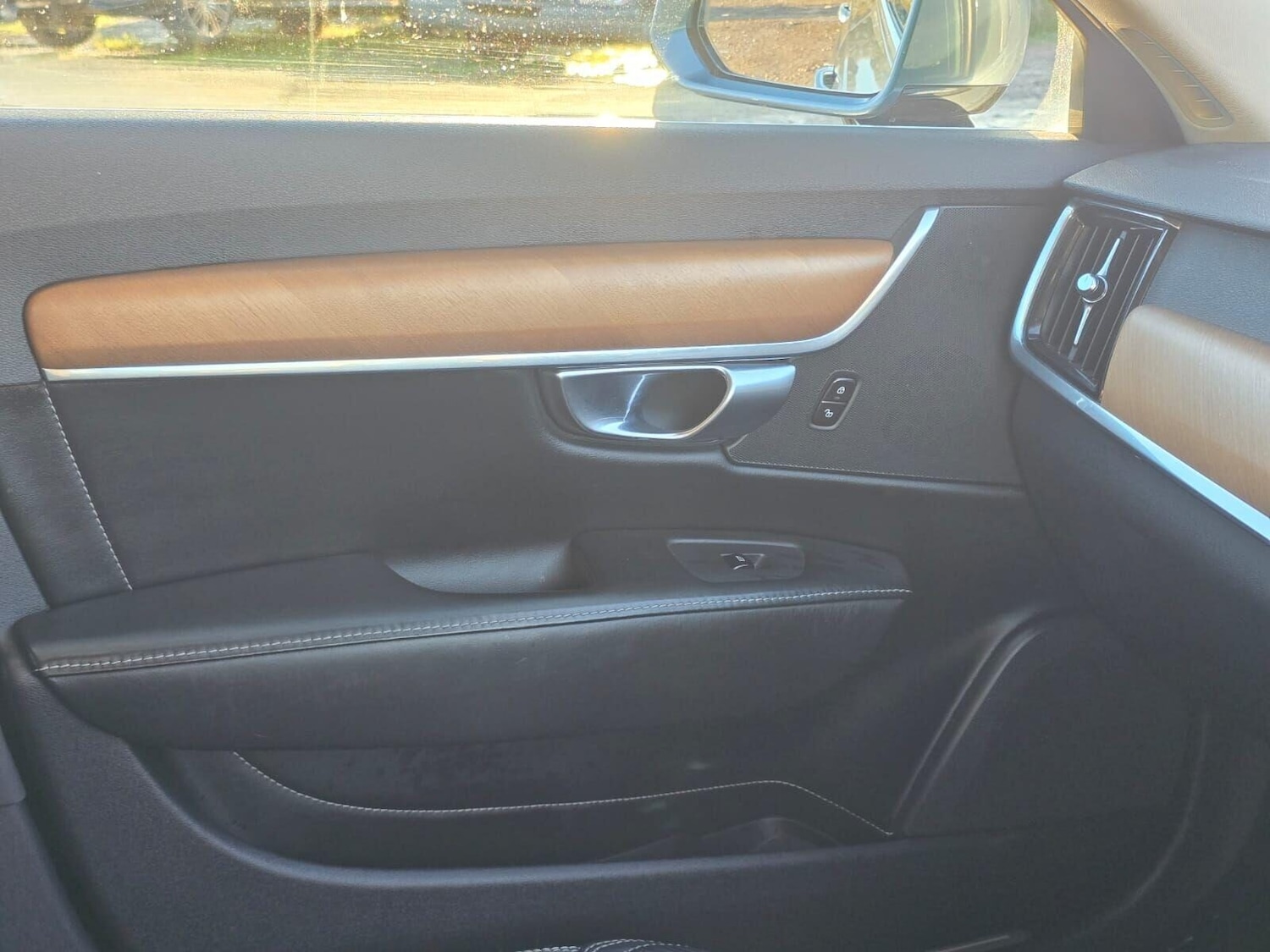 Used Volvo S90 2018 for sale - 76508900: Photo 37