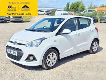 Used Hyundai i10 2015 for sale - 78906951: Photo