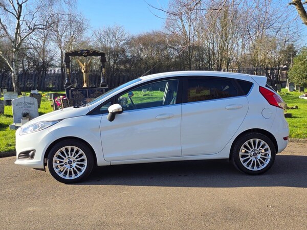 Used Ford Fiesta 2013 for sale - 75425980: Photo 14