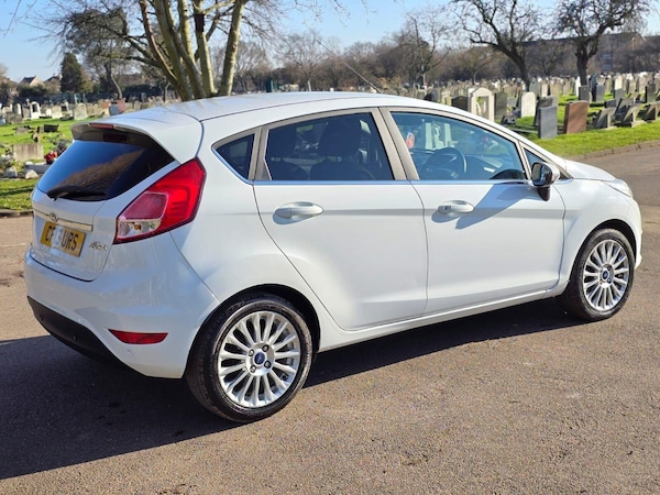 Used Ford Fiesta 2013 for sale - 75425980: Photo 20