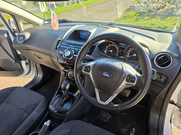 Used Ford Fiesta 2013 for sale - 75425980: Photo 25