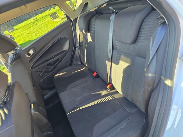 Used Ford Fiesta 2013 for sale - 75425980: Photo 32