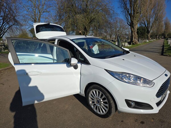 Used Ford Fiesta 2013 for sale - 75425980: Photo 7