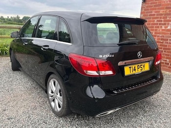 Used Mercedes-Benz B-Class 2017 for sale - 75723522: Photo
