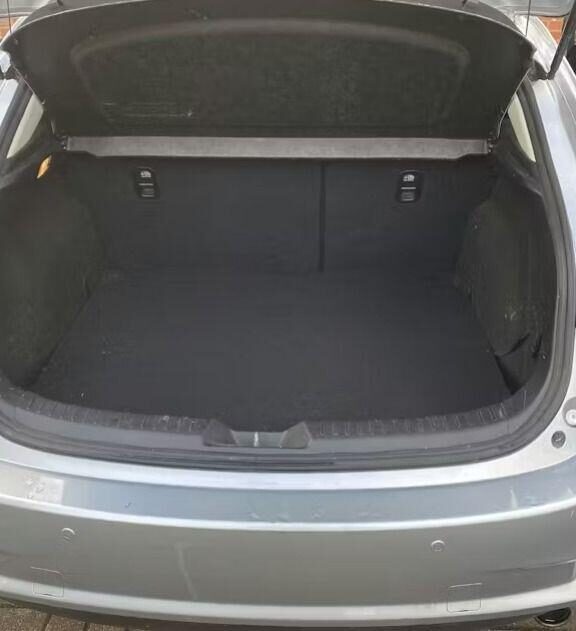 Used Mazda Mazda3 2017 for sale - 77270819: Photo 12