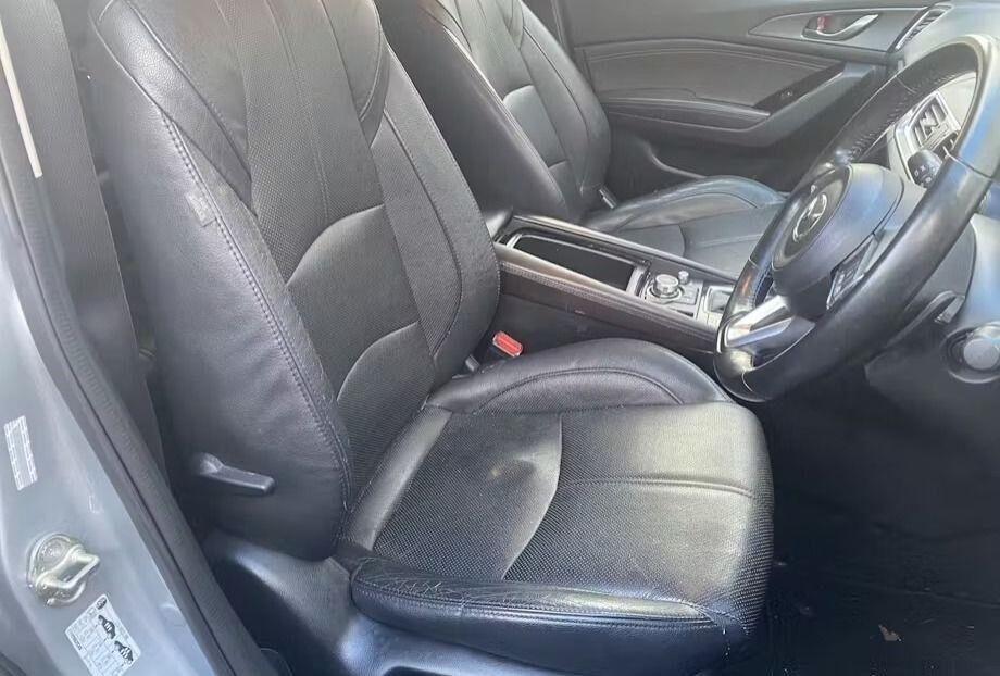 Used Mazda Mazda3 2017 for sale - 77270819: Photo 6