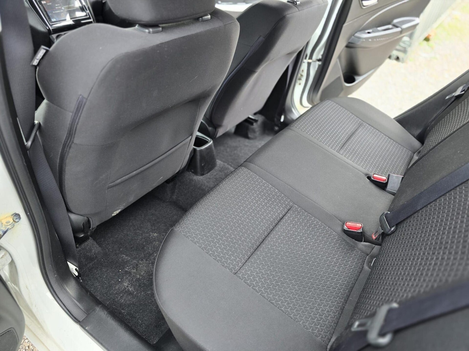 Used Suzuki Swift 2017 for sale - 77528197: Photo 21