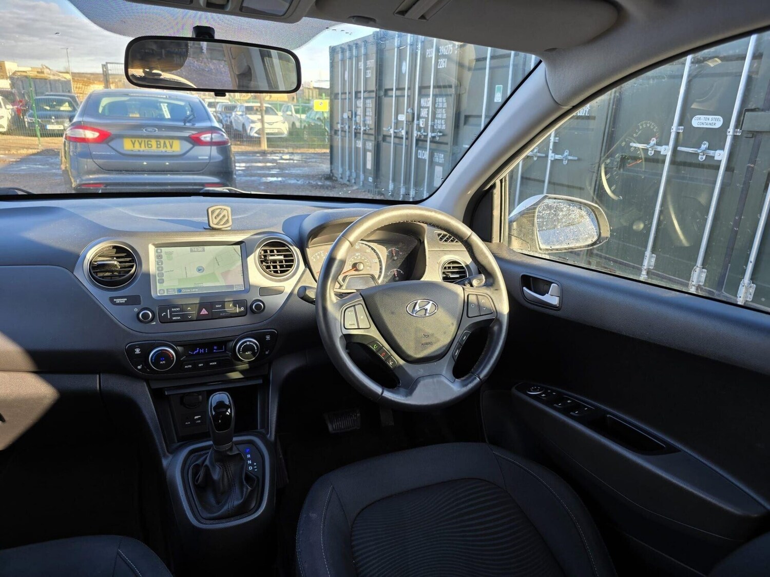 Used Hyundai i10 2017 for sale - 77199349: Photo 21