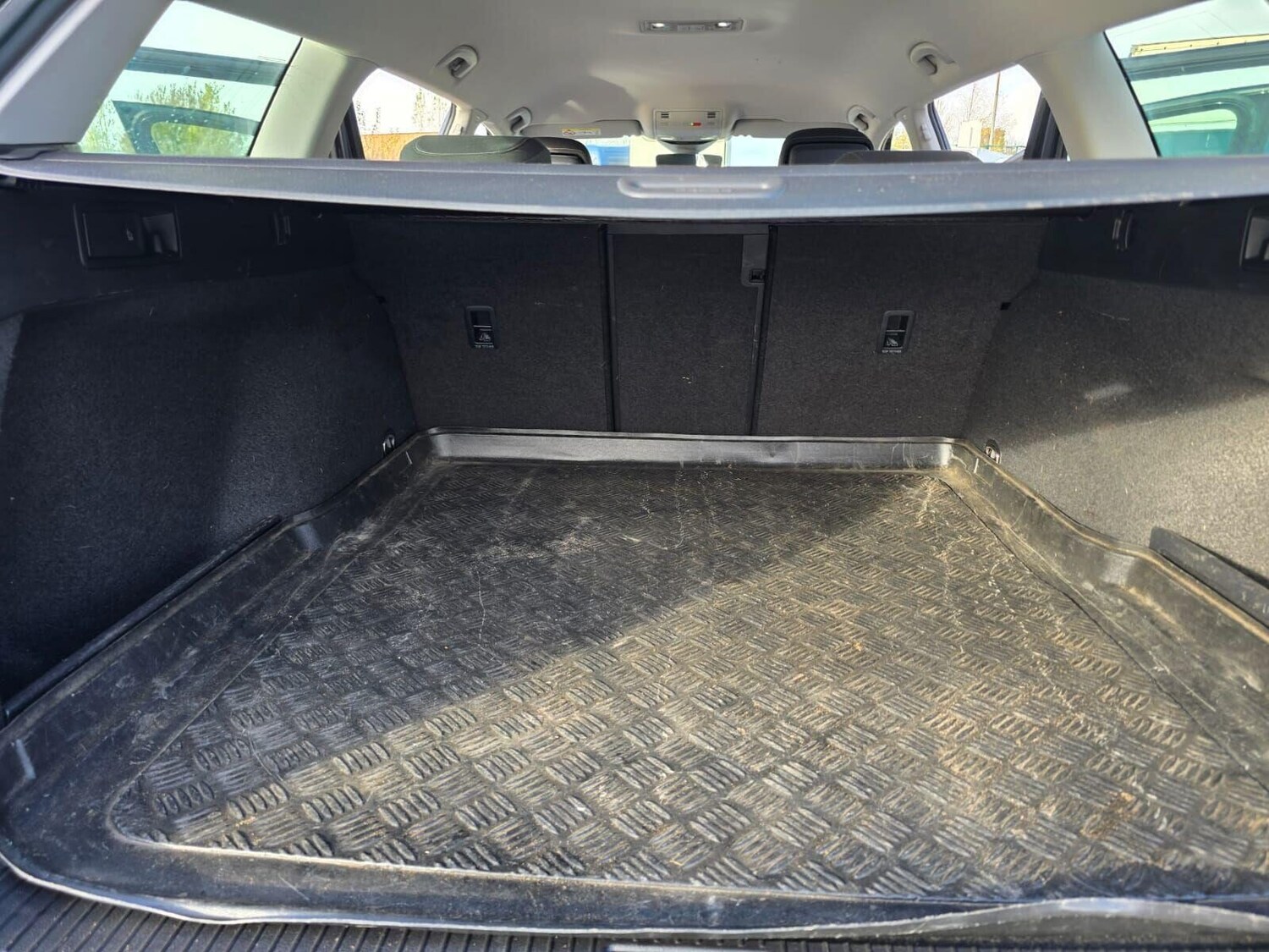 Used Volkswagen Passat 2019 for sale - 76406101: Photo 40