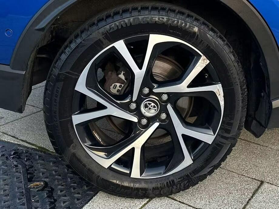 Used Toyota C-HR 2018 for sale - 77435942: Photo 9