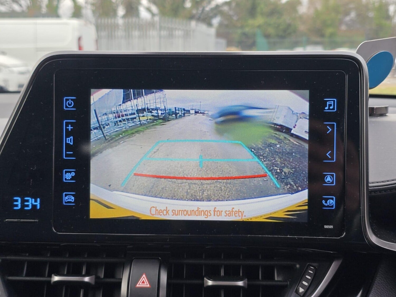 Used Toyota C-HR 2018 for sale - 77226202: Photo 32