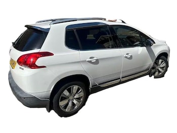 Used Peugeot 2008 2015 for sale - 78300208: Photo