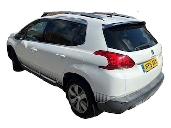 Used Peugeot 2008 2015 for sale - 78300208: Photo