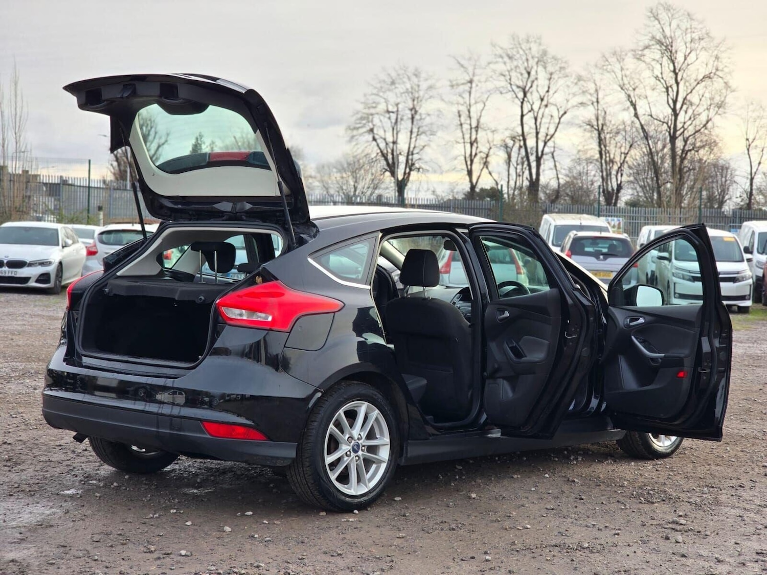 Used Ford Focus 2015 for sale - 77086619: Photo 19