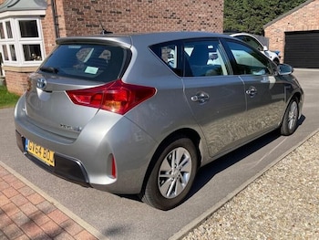 Used Toyota Auris 2014 for sale - 75655538: Photo