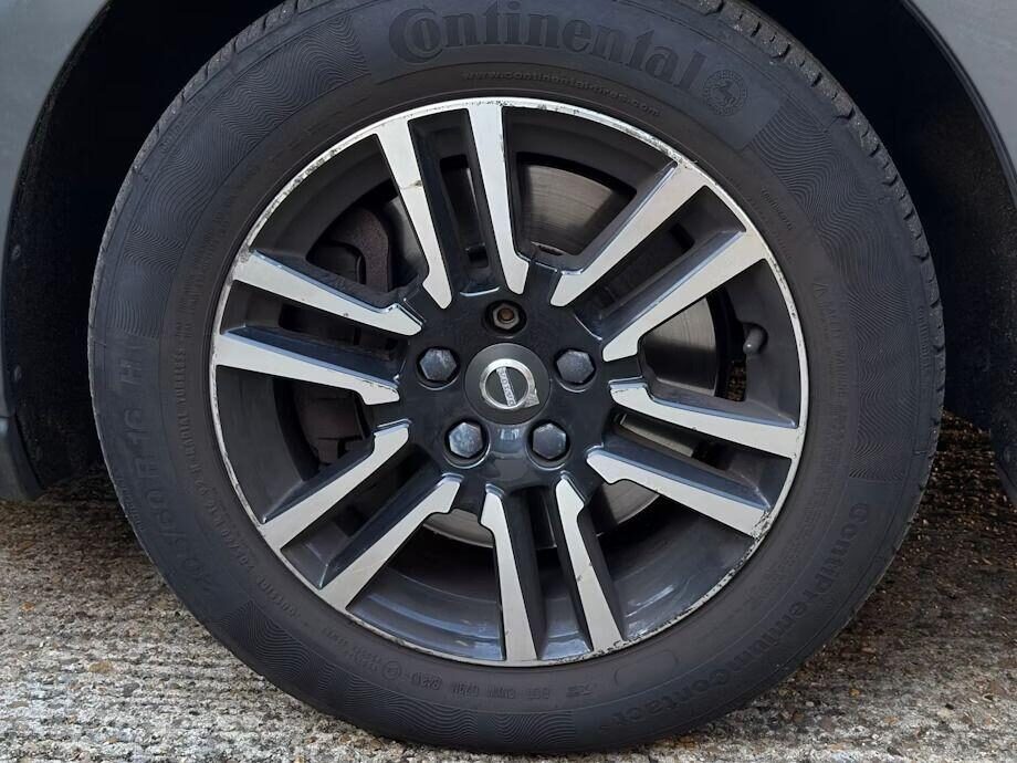 Used Volvo V40 2016 for sale - 76346668: Photo 10