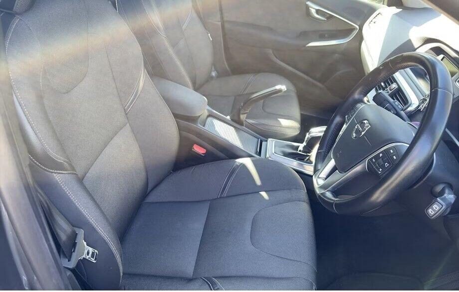 Used Volvo V40 2016 for sale - 76346668: Photo 7