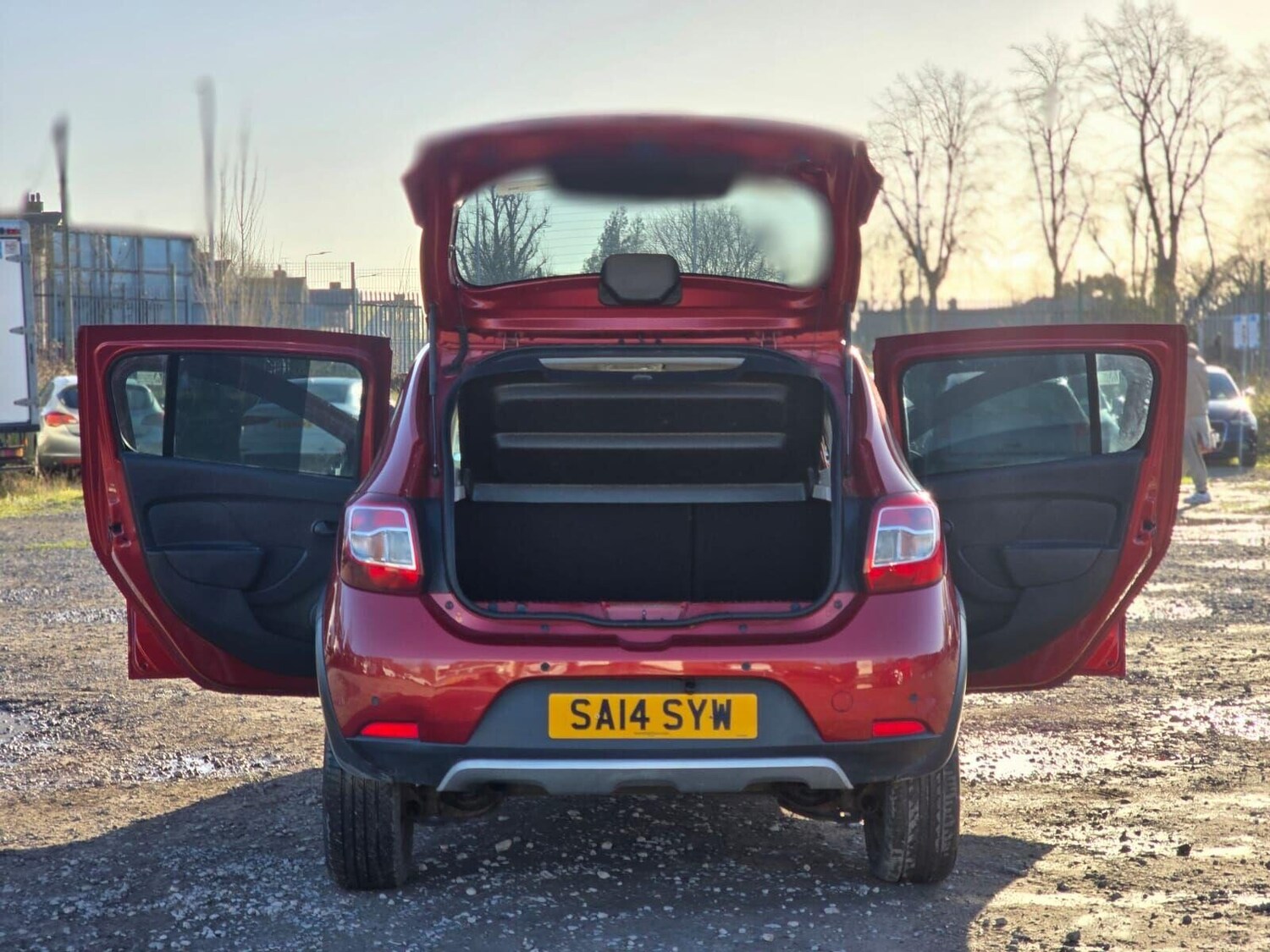 Used Dacia Sandero Stepway 2014 for sale - 77502845: Photo 12