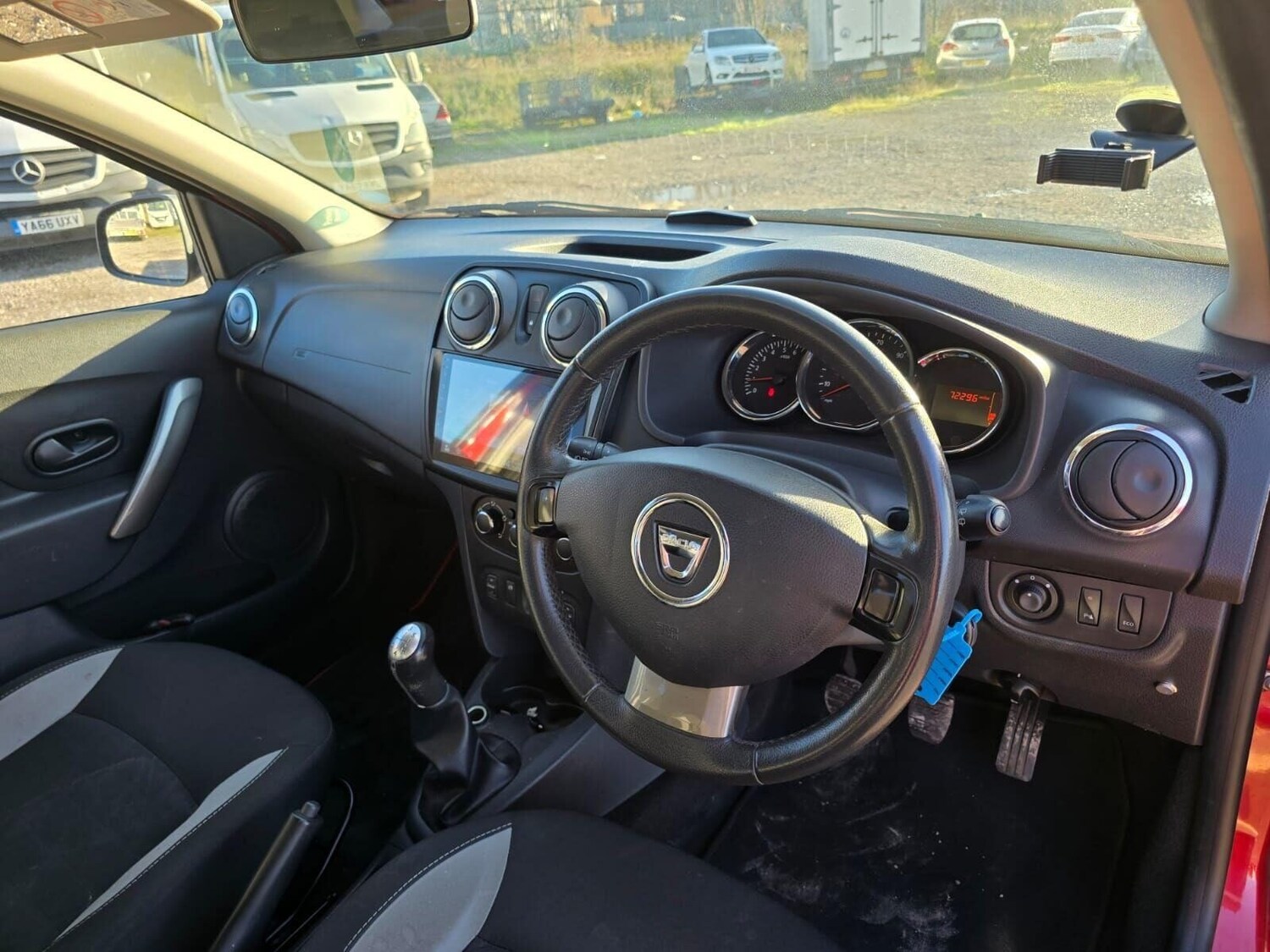 Used Dacia Sandero Stepway 2014 for sale - 77502845: Photo 21