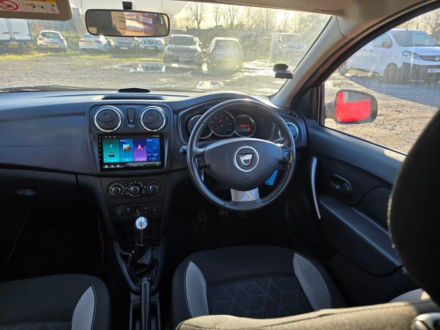 Used Dacia Sandero Stepway 2014 for sale - 77502845: Photo 22