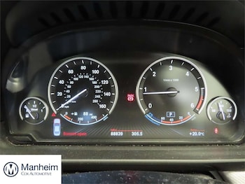 Used BMW 5 Series 2016 for sale - 79018302: Photo