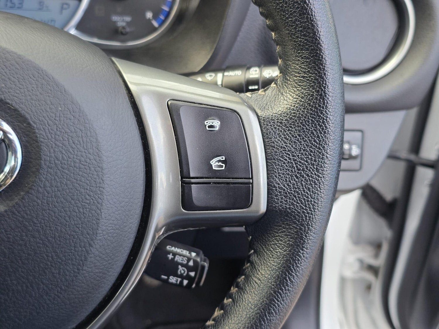 Used Toyota Yaris 2015 for sale - 77026419: Photo 26