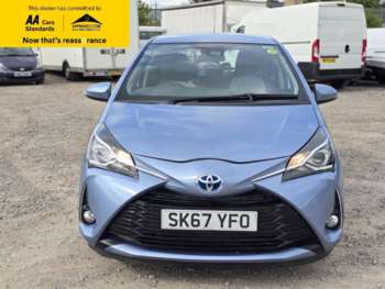 Used Toyota Yaris 2017 for sale - 74642664: Photo