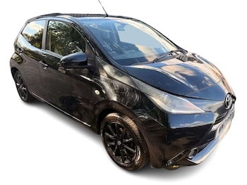 Used Toyota AYGO 2017 for sale - 79607429: Photo