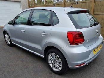 Used Volkswagen Polo 2014 for sale - 75712232: Photo