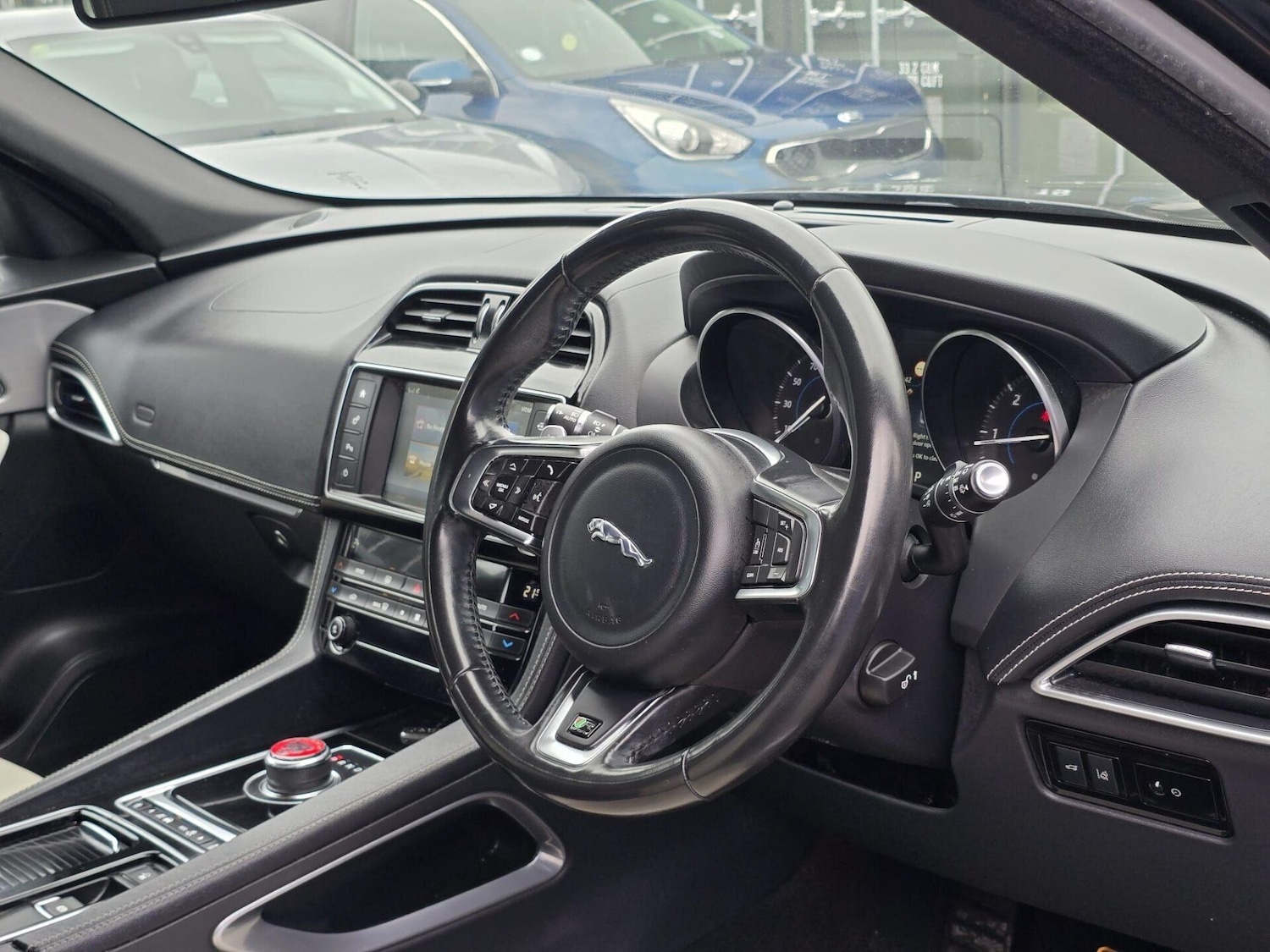 Used Jaguar F-Pace 2017 for sale - 77520459: Photo 19