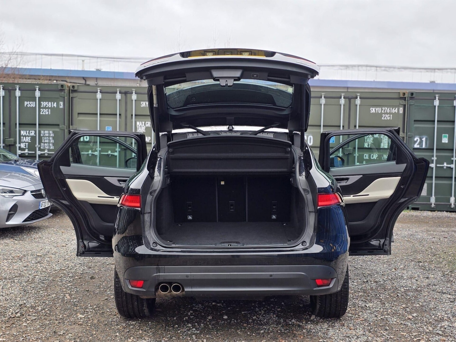 Used Jaguar F-Pace 2017 for sale - 77520459: Photo 36