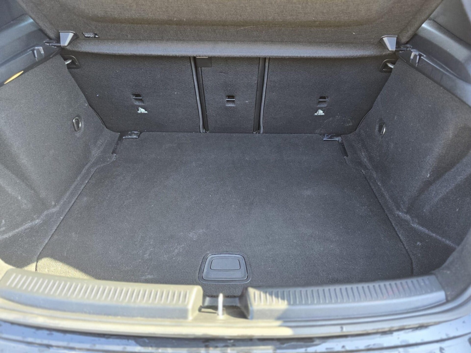 Used Mercedes-Benz A-Class 2018 for sale - 77474690: Photo 37