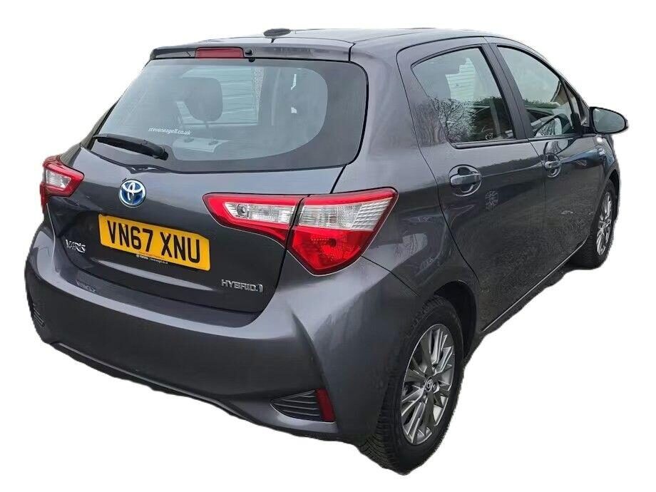 Used Toyota Yaris 2017 for sale - 78011059: Photo 4