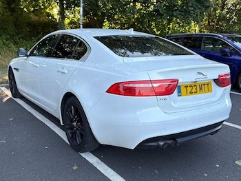 Used Jaguar XE 2016 for sale - 75504206: Photo