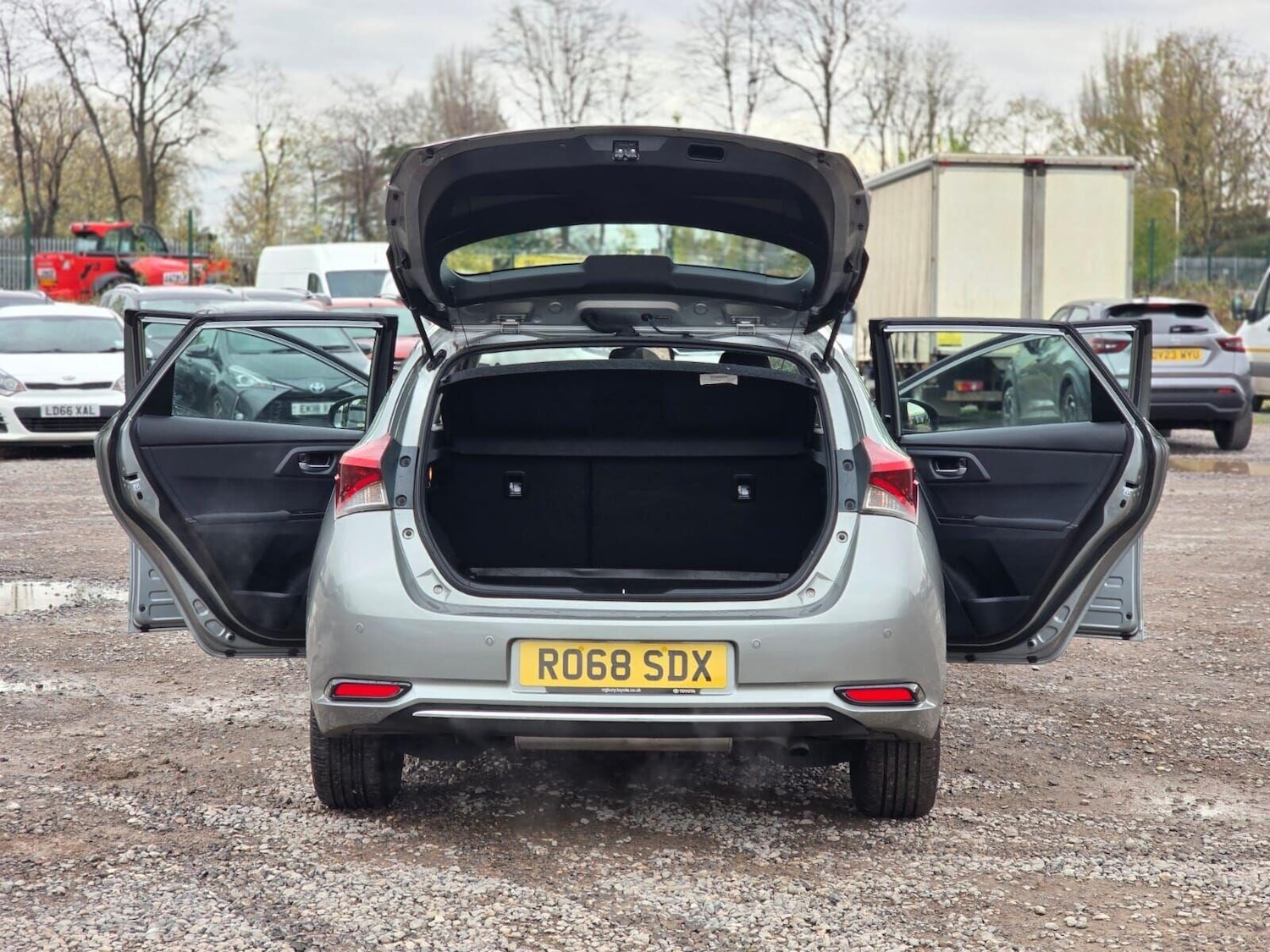 Used Toyota Auris 2018 for sale - 76331167: Photo 14