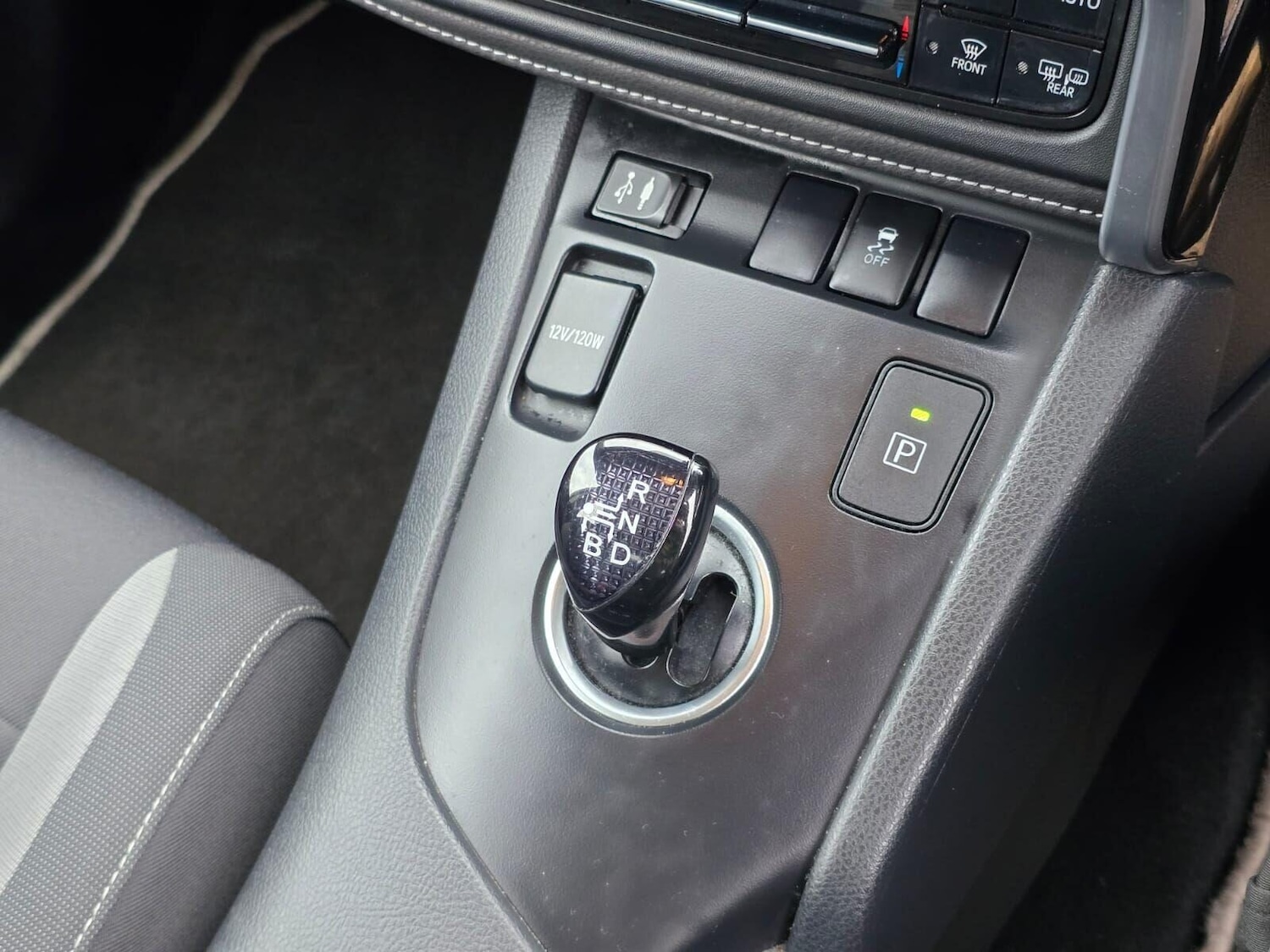 Used Toyota Auris 2018 for sale - 76331167: Photo 58