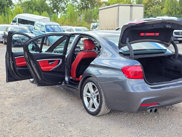 Used BMW 3 Series 2018 for sale - 75529302: Photo 12