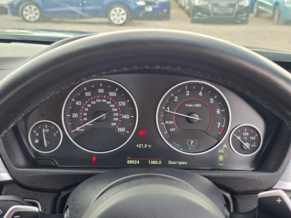 Used BMW 3 Series 2018 for sale - 75529302: Photo 37
