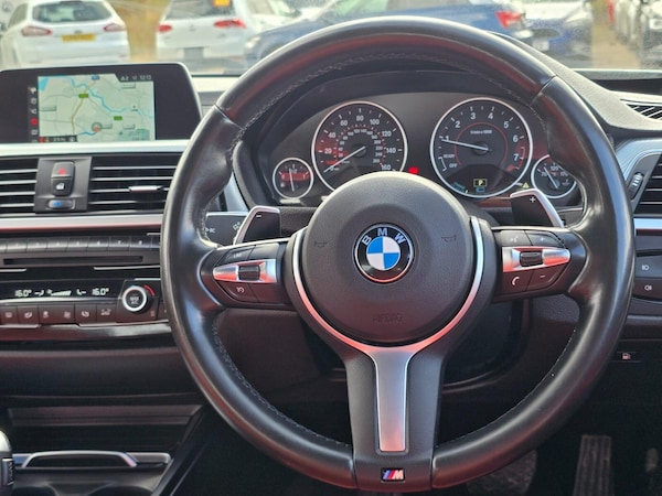 Used BMW 3 Series 2018 for sale - 75529302: Photo 41