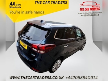 Used Kia Carens 2017 for sale - 76245863: Photo 4