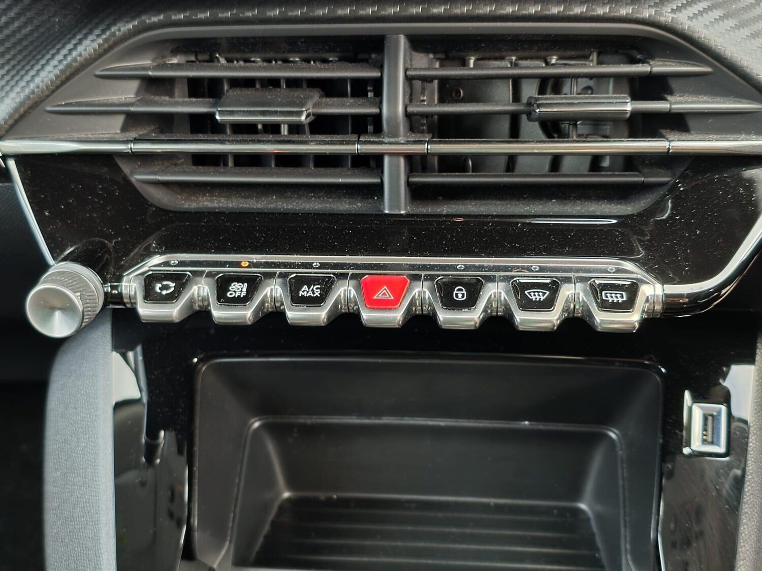 Used Peugeot 2008 2020 for sale - 78122872: Photo 38