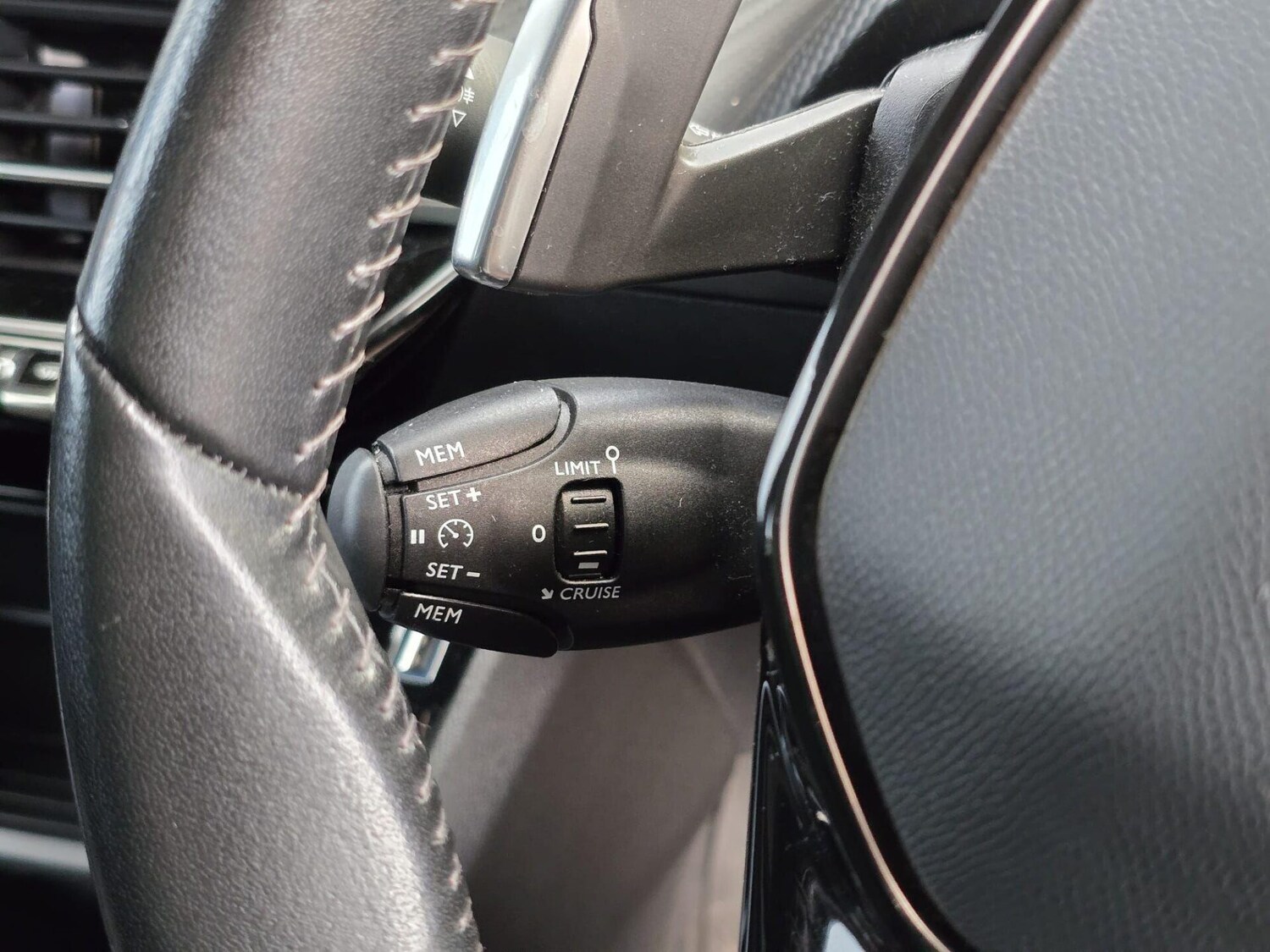 Used Peugeot 2008 2020 for sale - 78122872: Photo 49