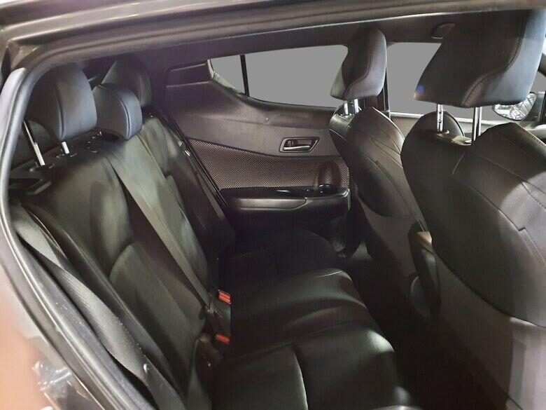 Used Toyota C-HR 2018 for sale - 78080064: Photo 5