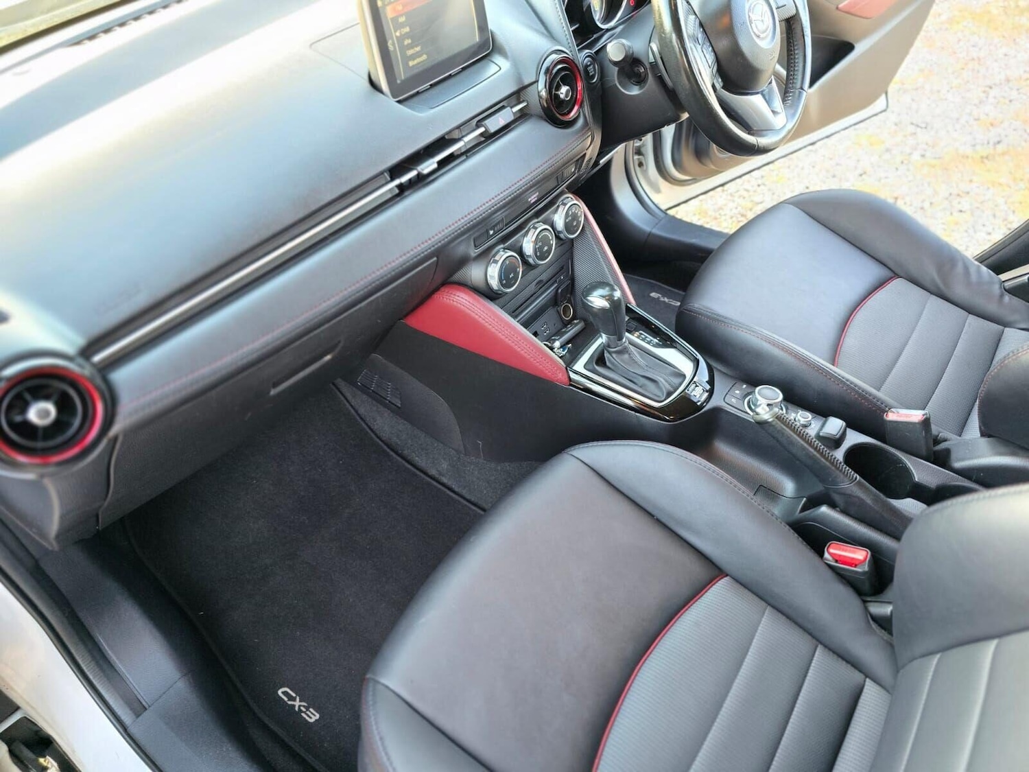 Used Mazda CX-3 2015 for sale - 76545906: Photo 41