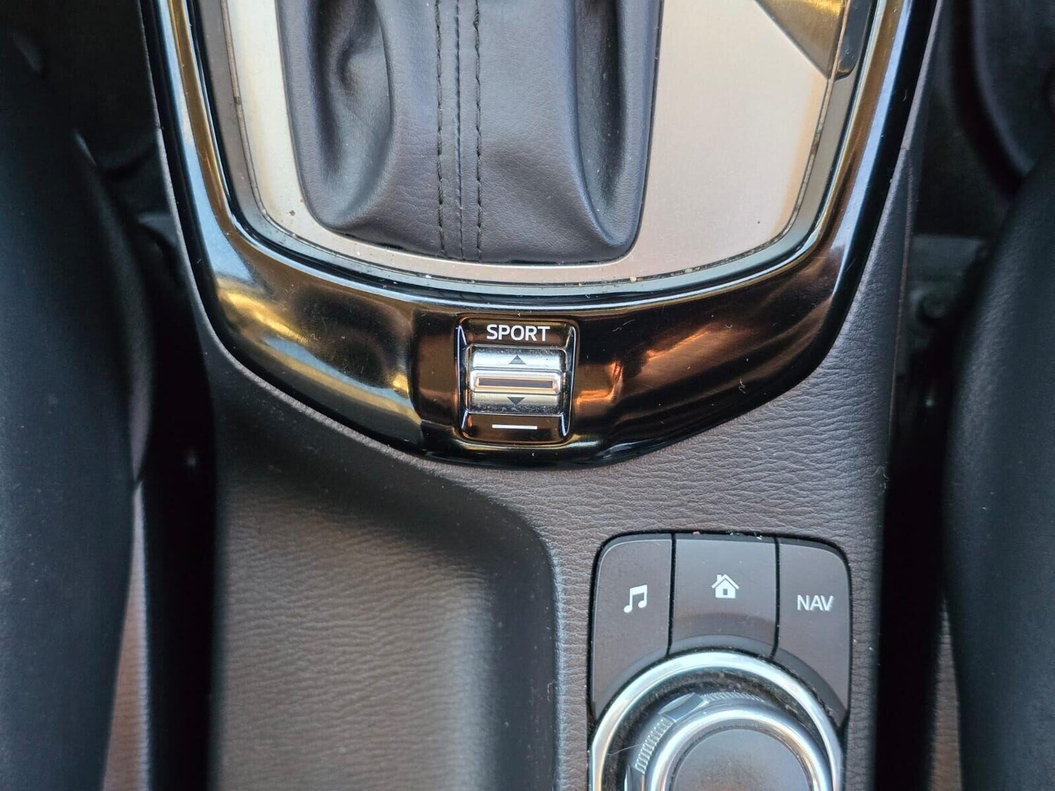 Used Mazda CX-3 2015 for sale - 76545906: Photo 60