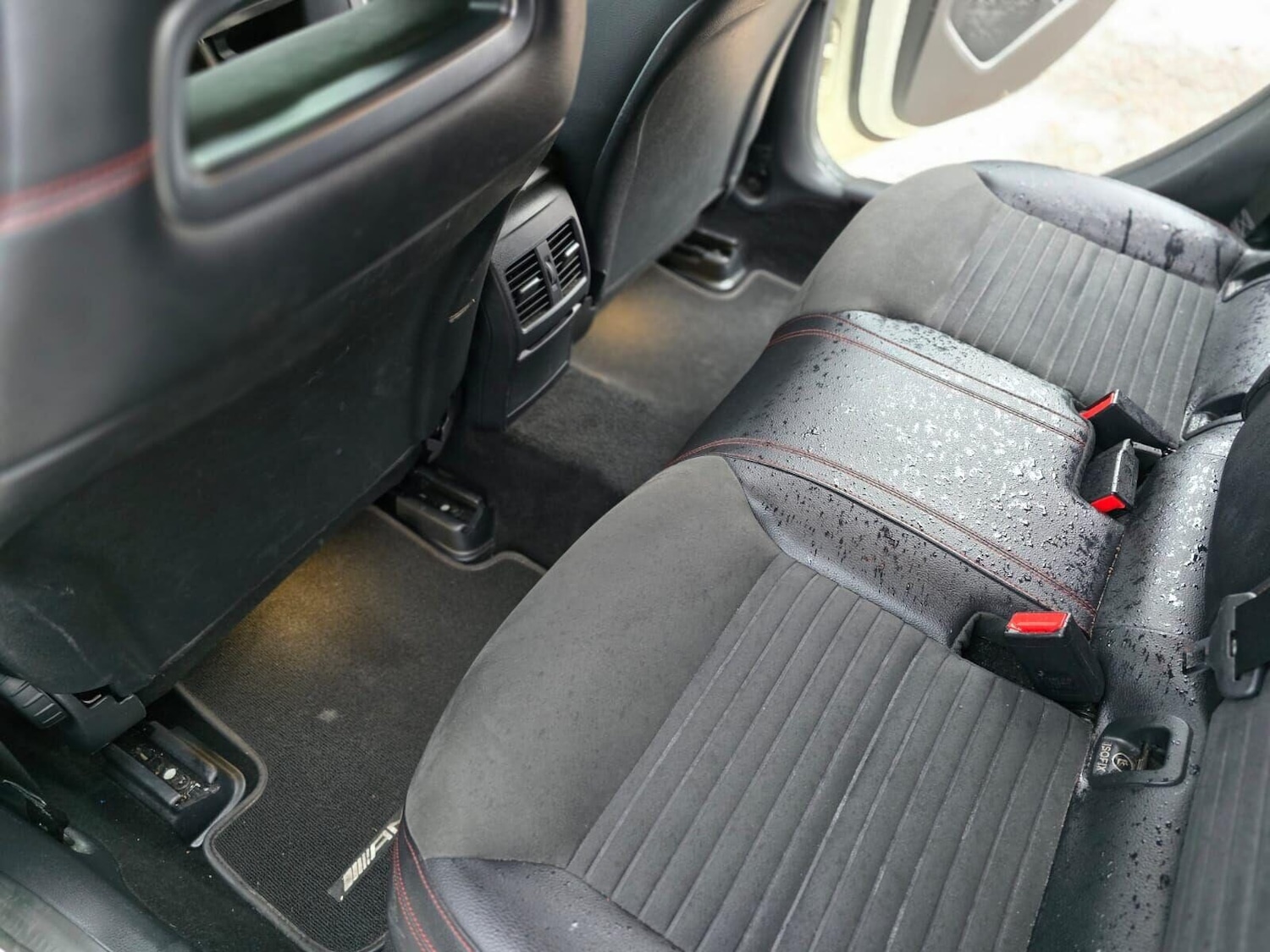 Used Mercedes-Benz A-Class 2017 for sale - 76697461: Photo 40