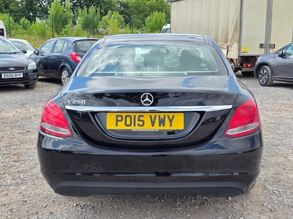 Used Mercedes-Benz C-Class 2015 for sale - 75054047: Photo 11
