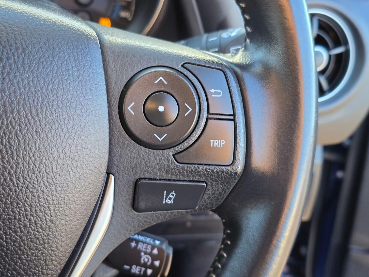 Used Toyota Auris 2017 for sale - 76685600: Photo 26