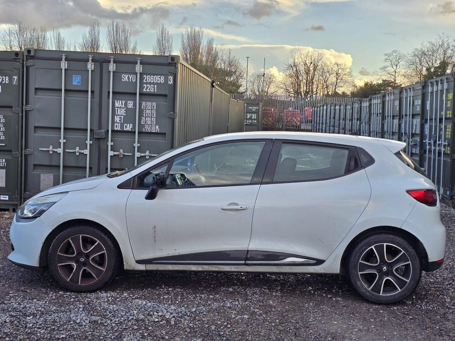 Used Renault Clio 2014 for sale - 77608019: Photo 11