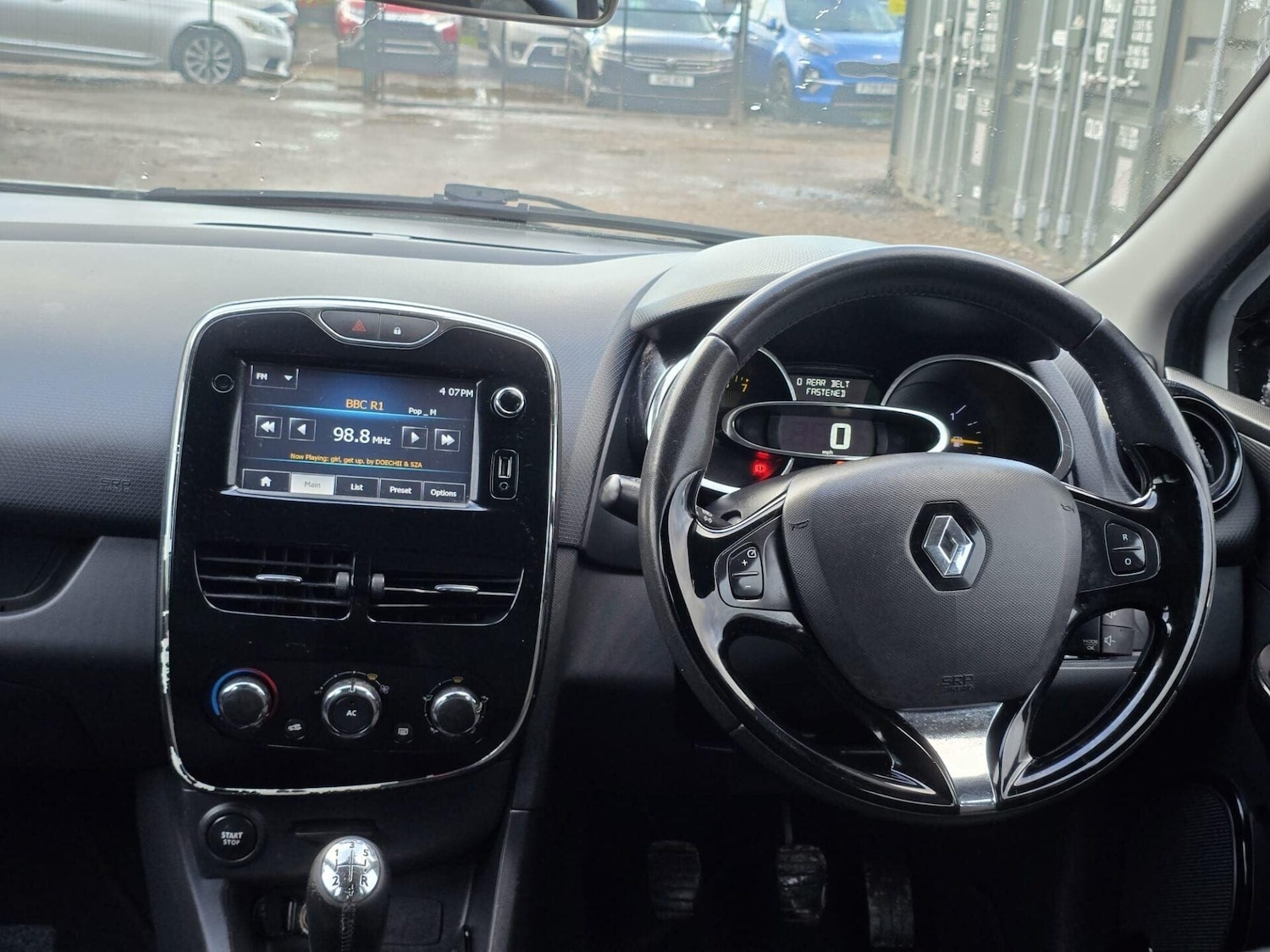 Used Renault Clio 2014 for sale - 77608019: Photo 21